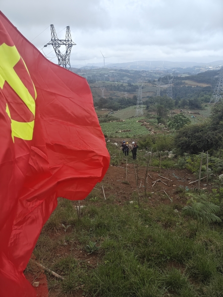 黨建領航聚合力 雙線攻堅顯擔當    ——紅河公司彌勒東風電場圓滿完成25萬千瓦裝機年度停電檢修及23萬千瓦擴建項目設備安裝調(diào)試等多項任務